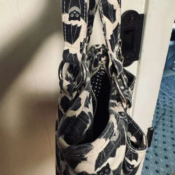 Bungalow 360 Bat Print Purse Tote - Picture 4 of 4